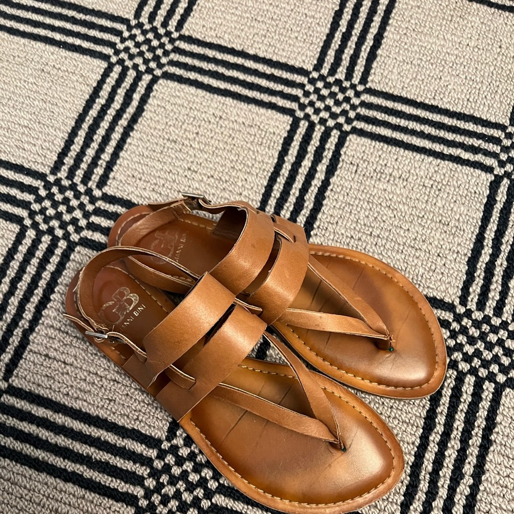 Gianni Bini Leather Sandals- Women’s size 7.5